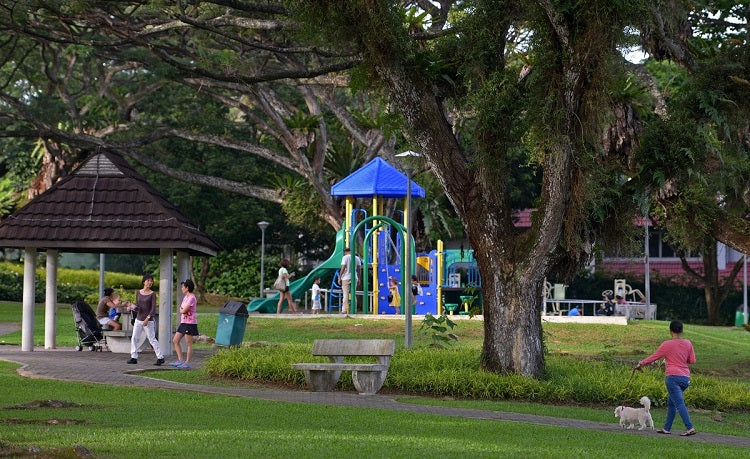 Free Outdoor Playgrounds in the West of Singapore - Sunset Way