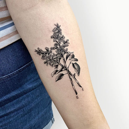 Artists help Im looking to get a flower bouquet tattoo of my familys  birth months I want something simple and minimal small and fine line  Ive attached some images Can someone please