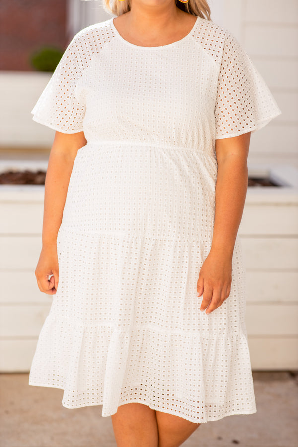 eyelet dress definition