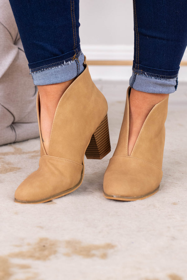 closed toe booties