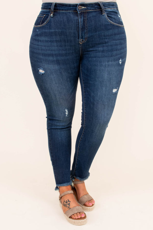 dark blue ankle jeans