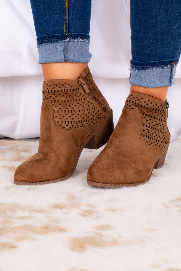 neutral color booties