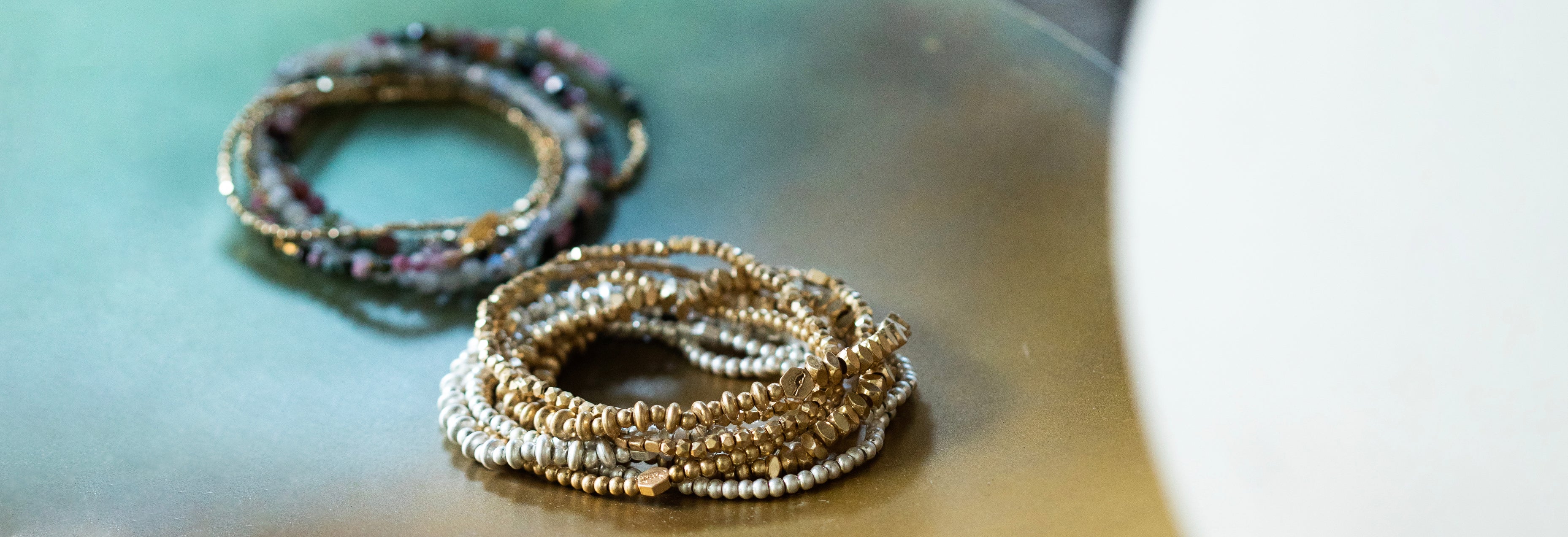 5 Hematite, White & Gold Individual Beaded Bracelet Set Stretch Bracelets Tiny  Bead Bracelets Stackable Layer Small Bead Bracelet 