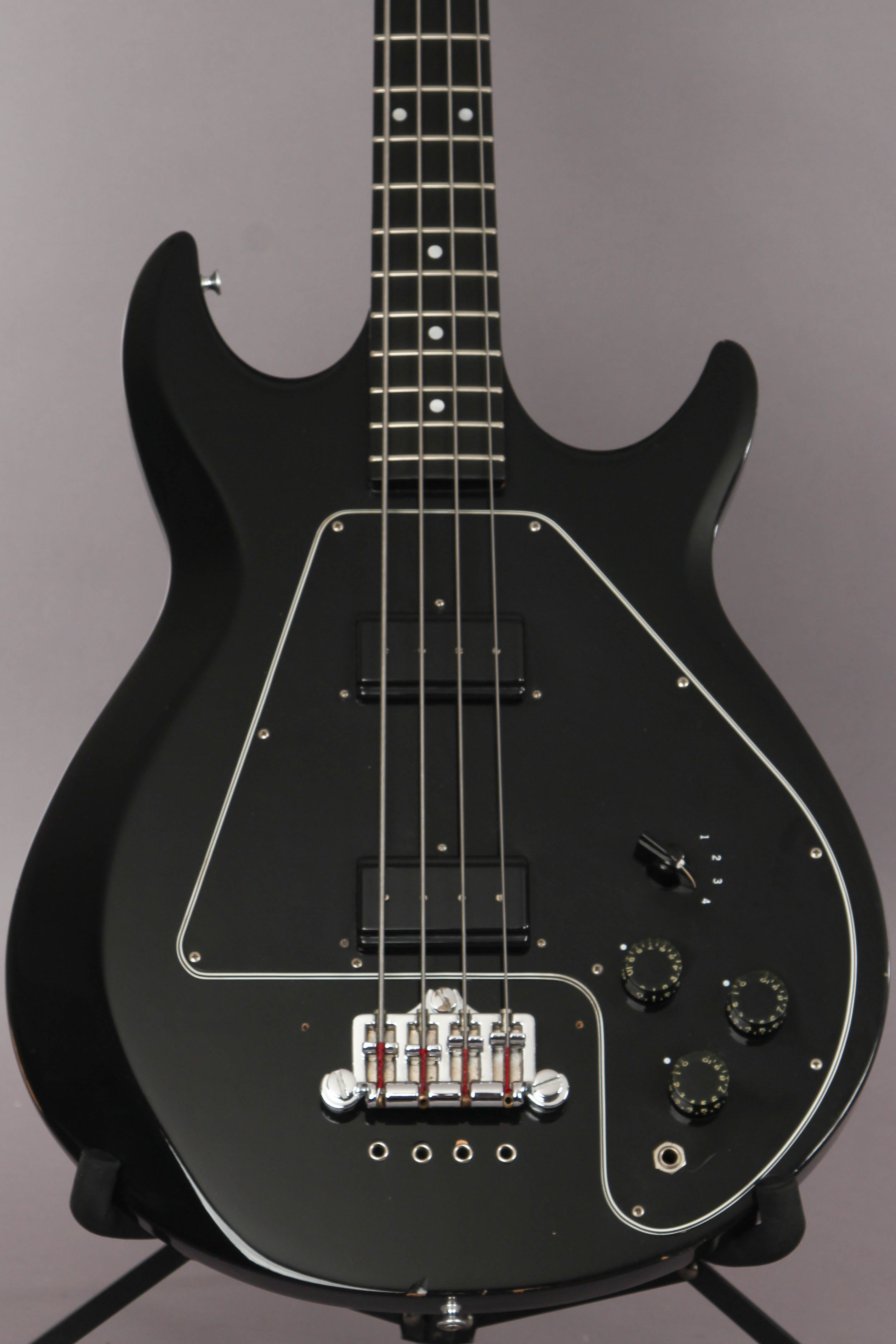 gibson ripper bass black