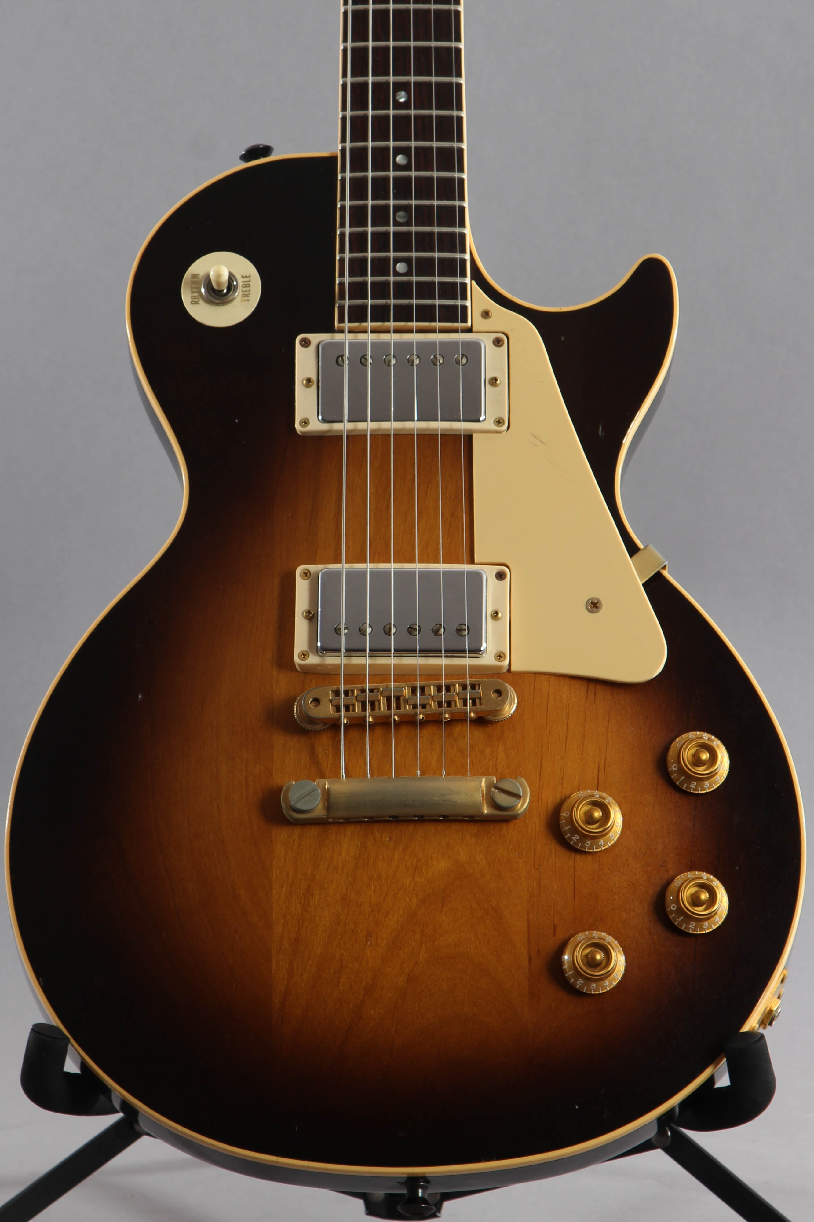1983 Gibson Custom Shop Les Paul Studio Standard | Guitar Chimp