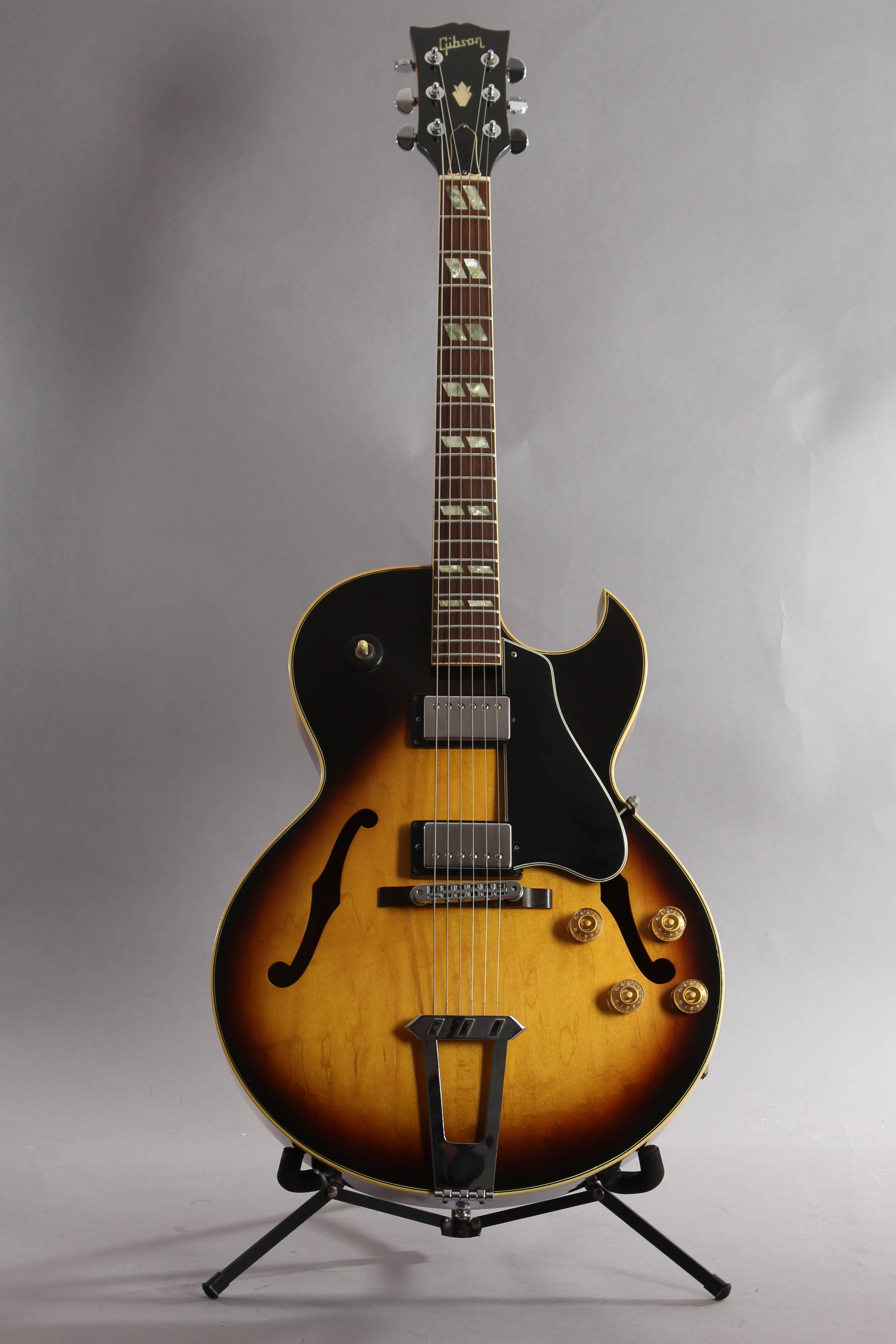 Guitar Chimp                  1978 Gibson ES-175 Arch Top Electric GuitarResourcesNewsletterSocial links