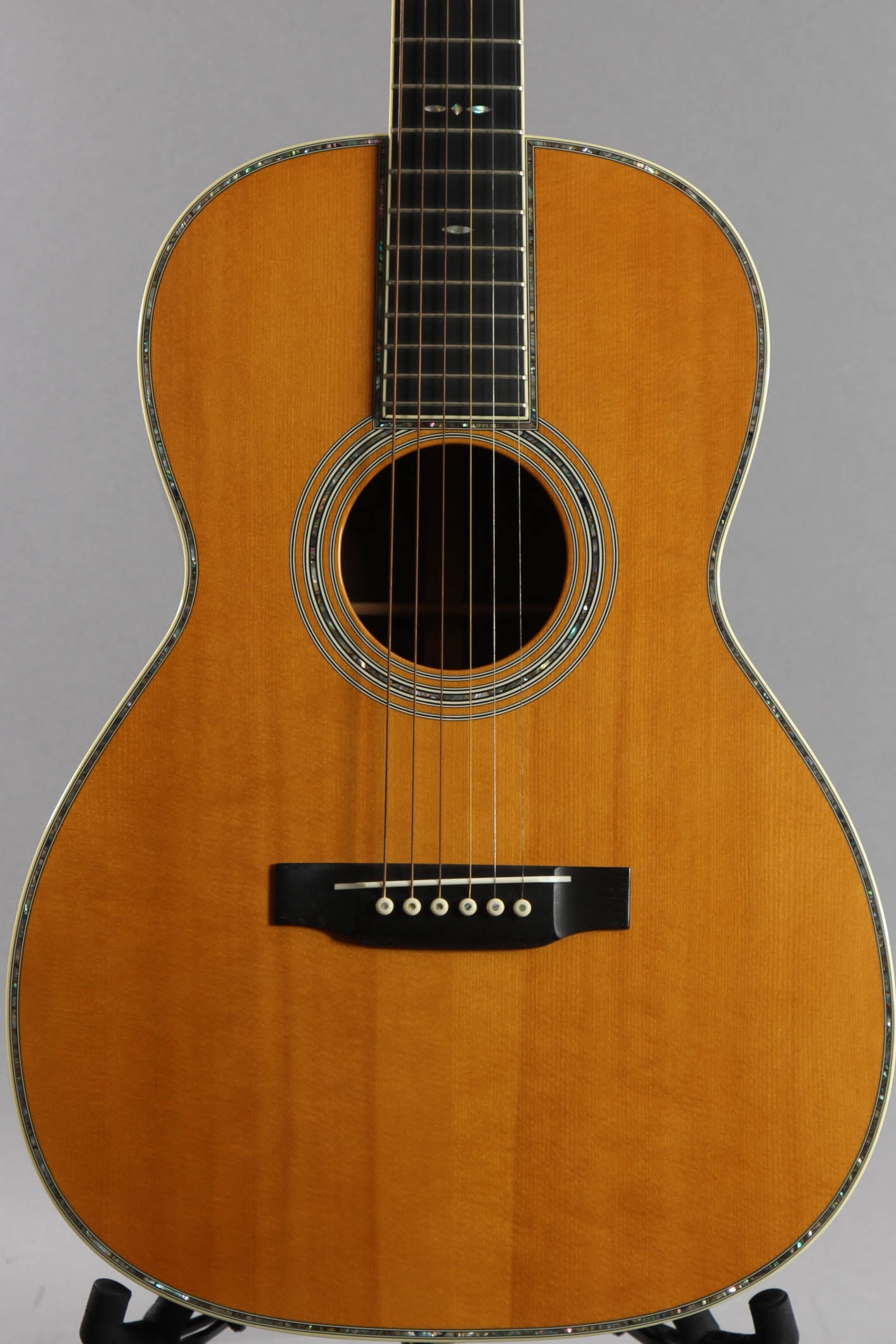 martin ooo 12 fret guitar