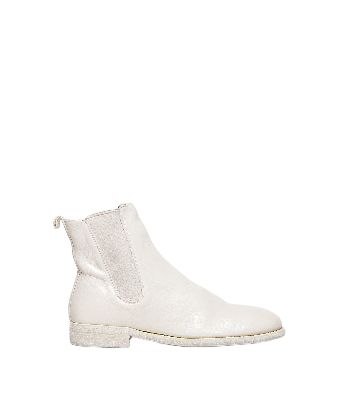mid chelsea boots