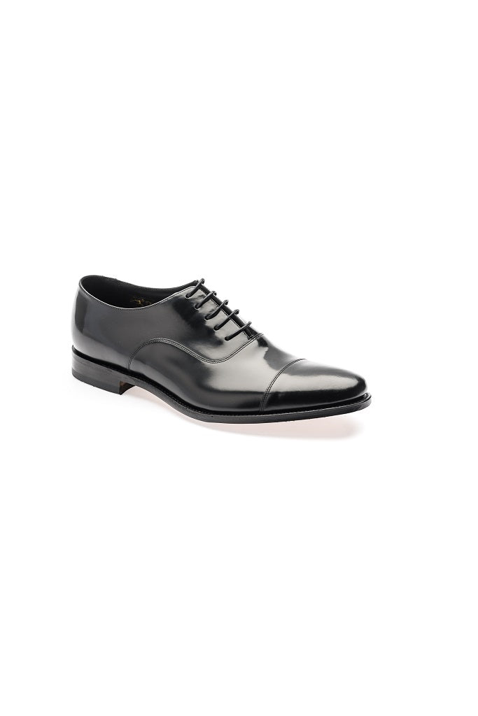 loake toe cap