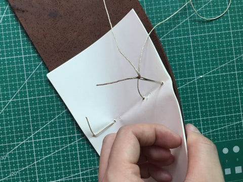 tutorial - make a leather journal 19