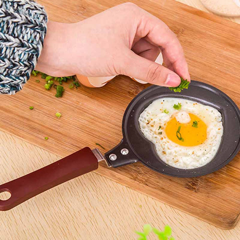 Heart-shaped 4 Egg Frying Pan - Four Leaf Nonstick Ceramic Egg Pan