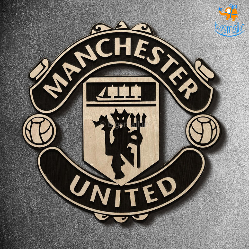 Manchester United Engraved Wooden Crest