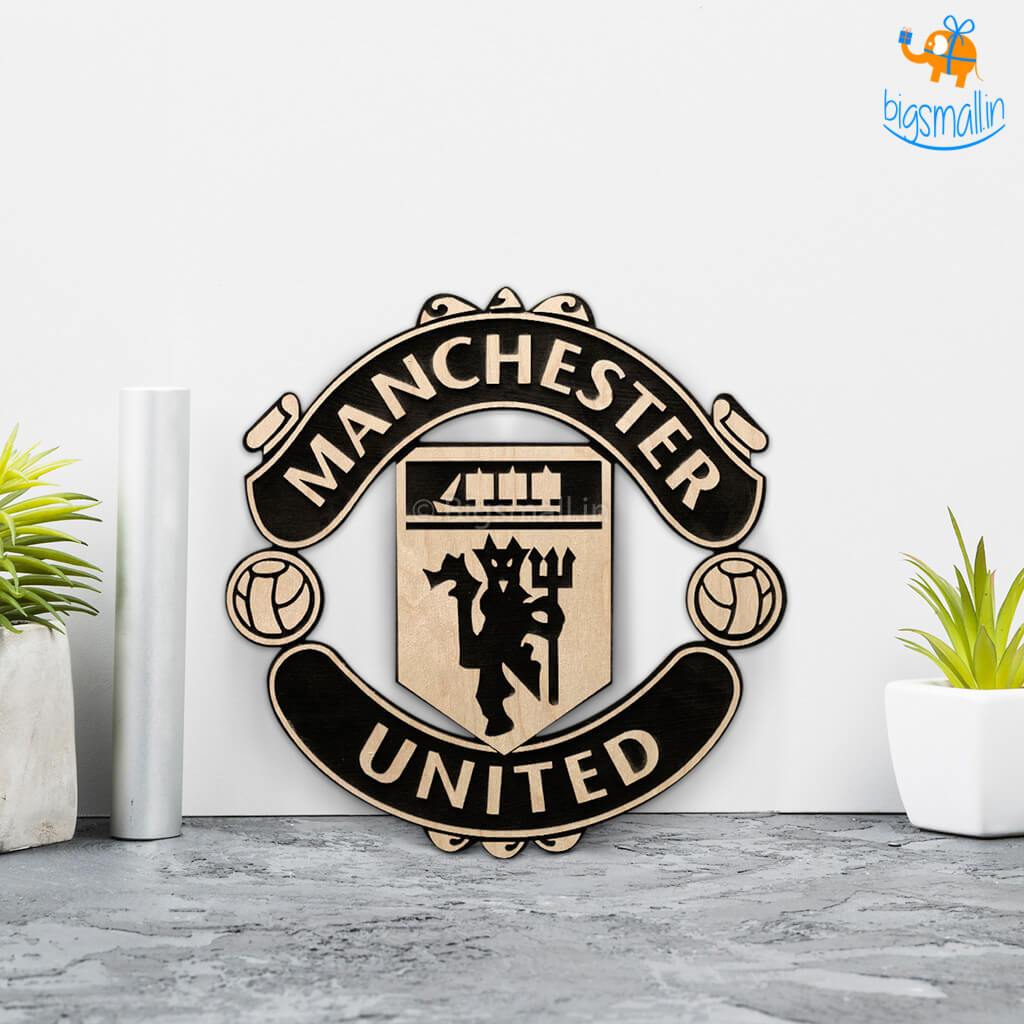 Manchester United Engraved Wooden Crest - Unique Gift For Football Fans ...