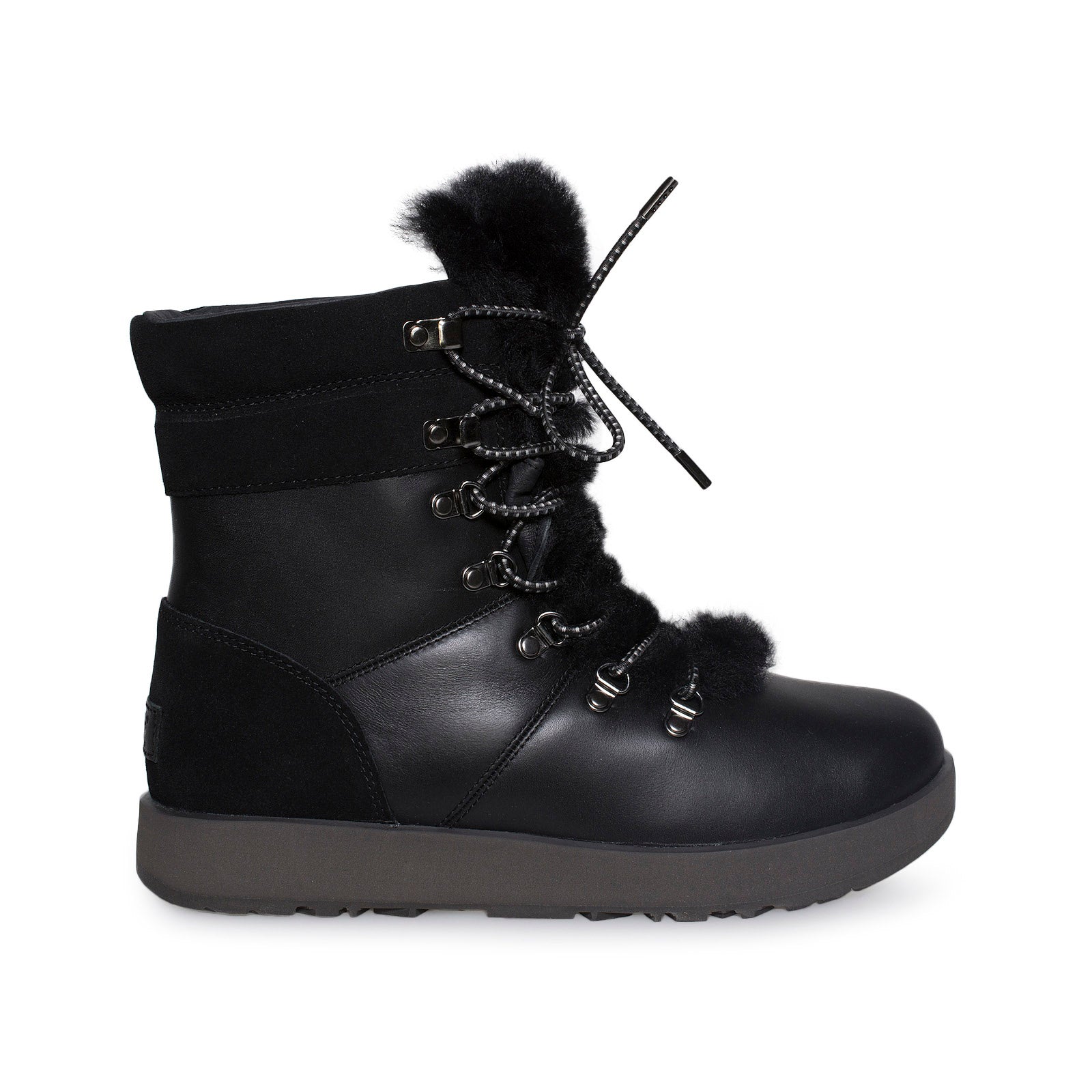 ugg viki black