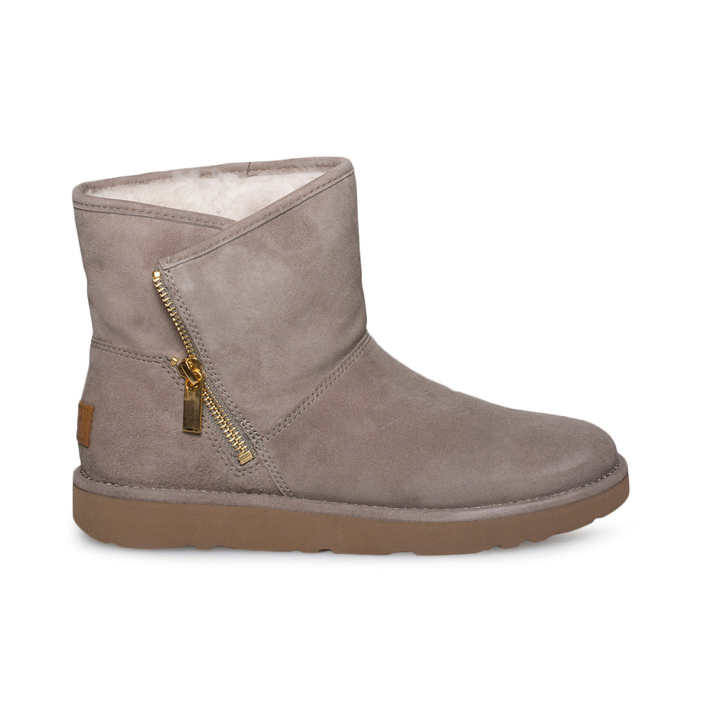 ugg kip boots clay