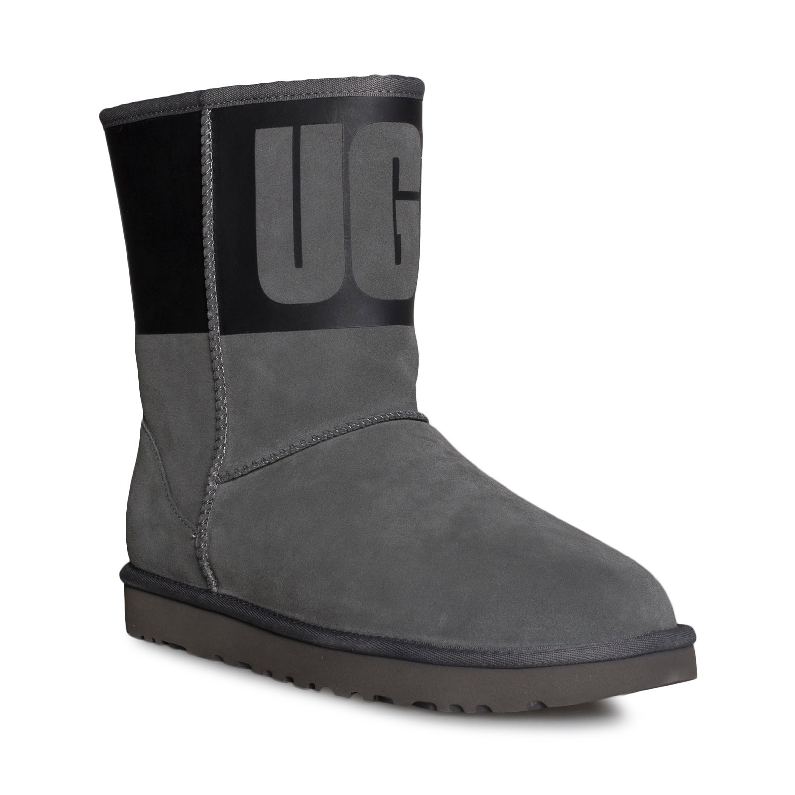 grey classic short uggs