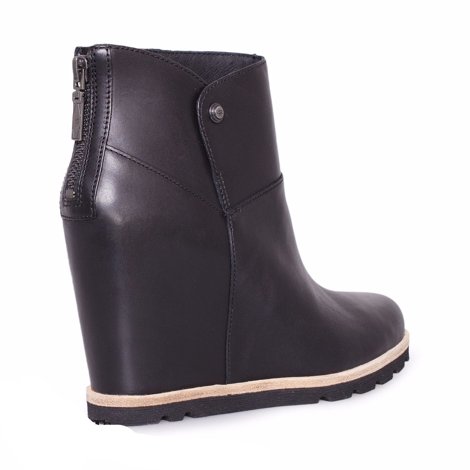 ugg amal black