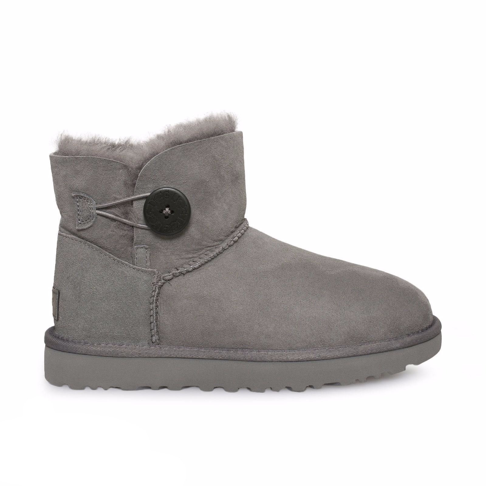 grey bailey button ugg boots