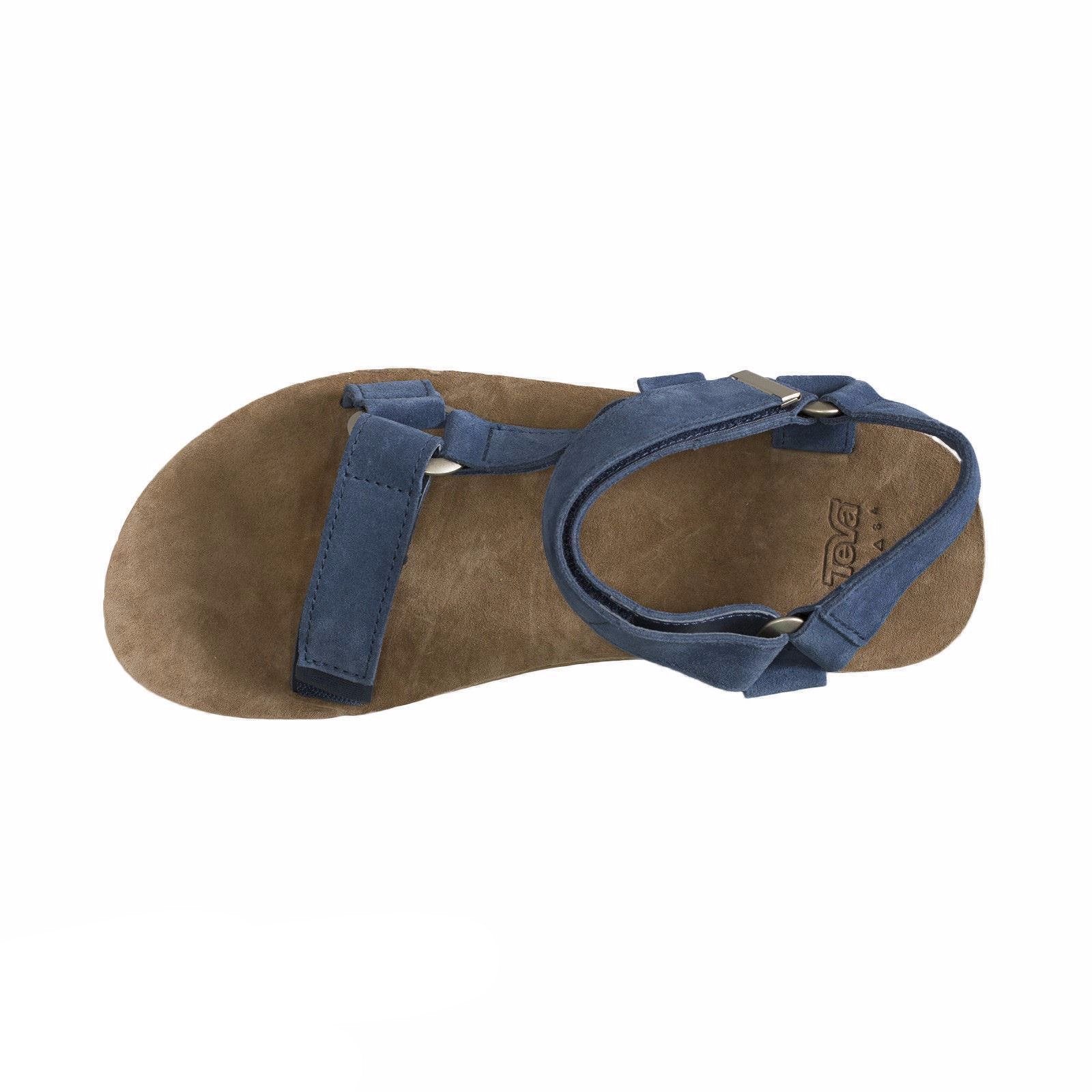 teva original universal suede