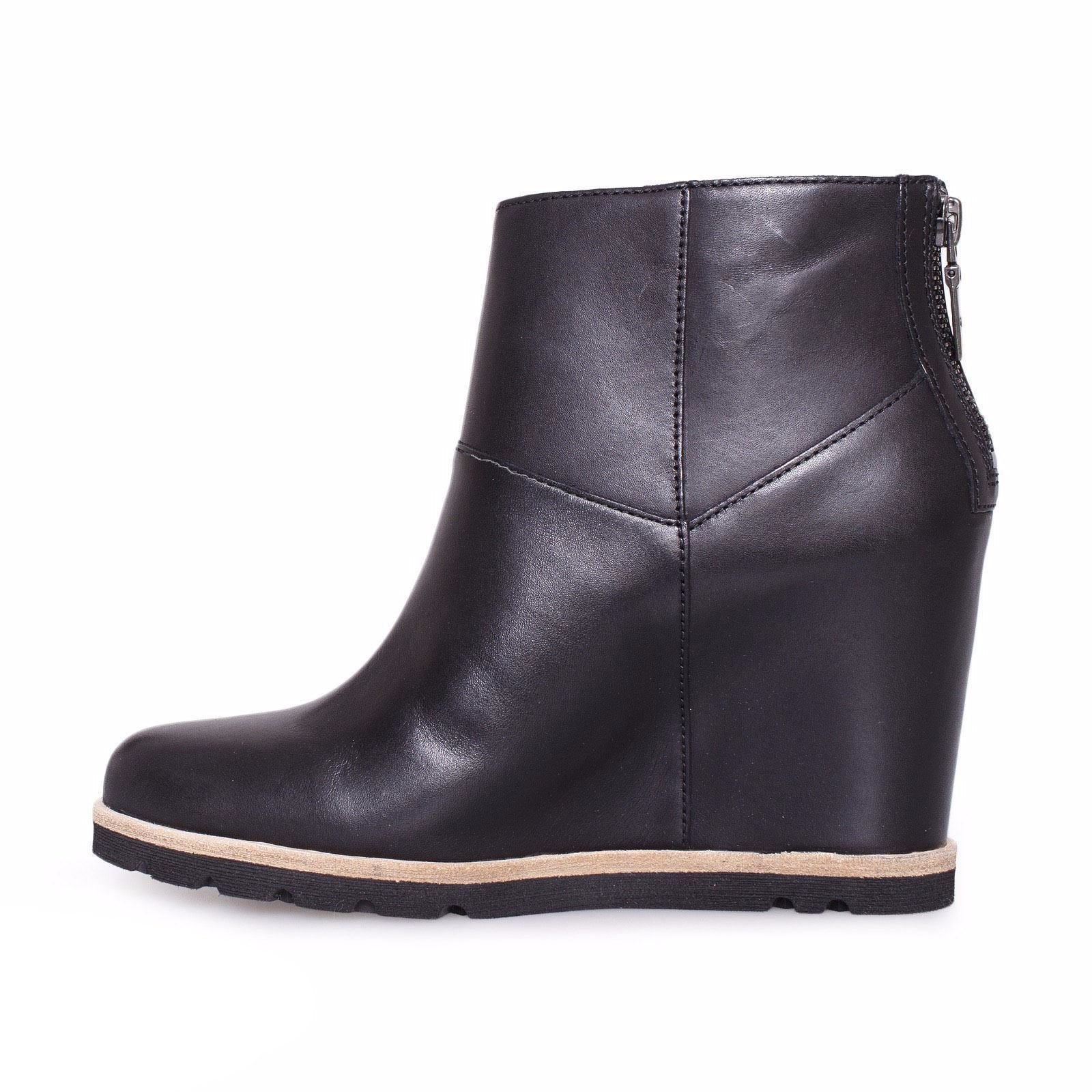 ugg amal black