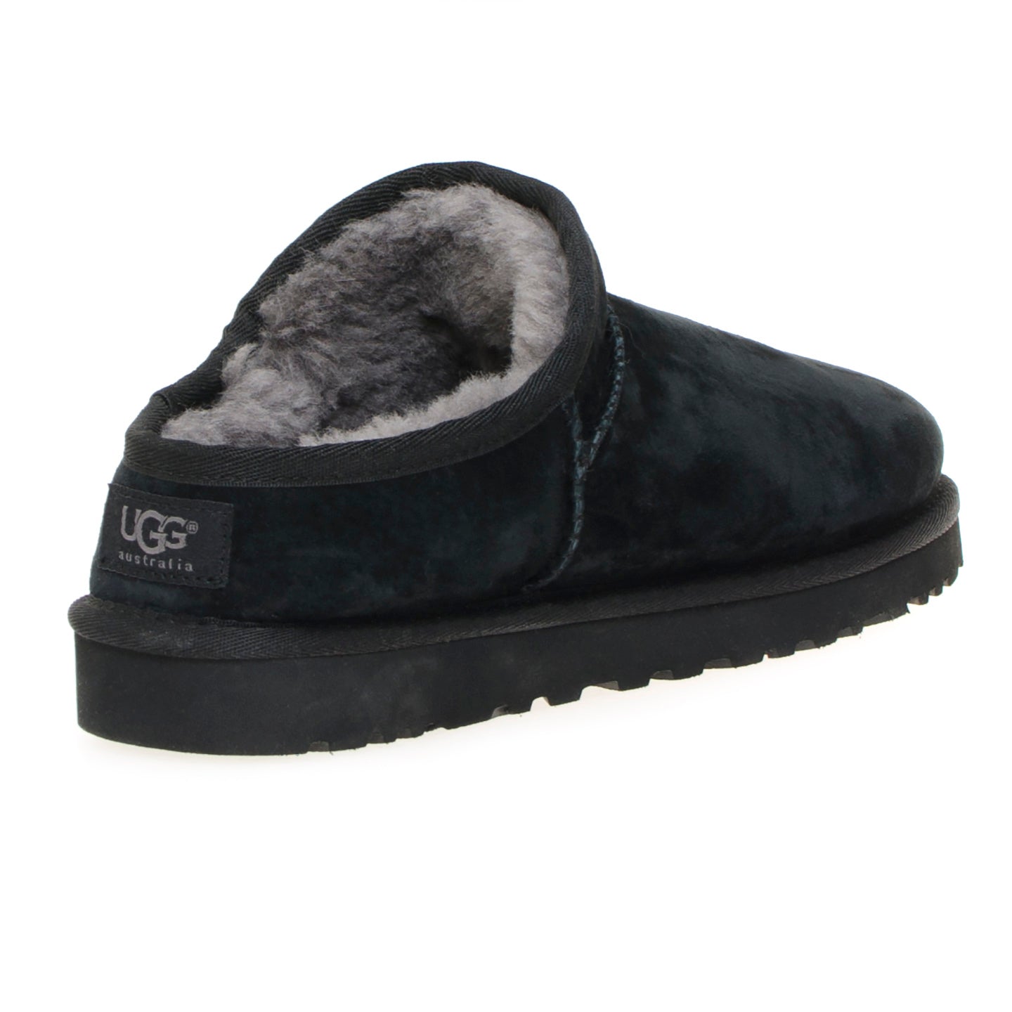 ugg classic slipper black