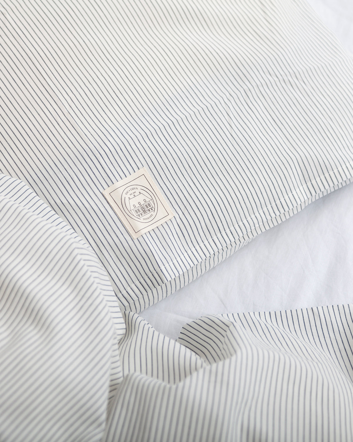 bed linen strib