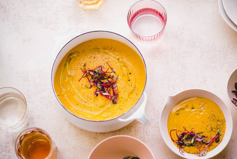 Creamy Vegan Red Pepper Tomato Soup