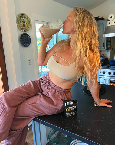 Bo Stanley drinking her very own Smoothie Recipe in her home
