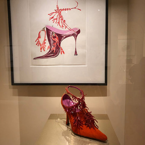 Painting of a dramatic evening shoe and its realization by Manolo Blahnik.
