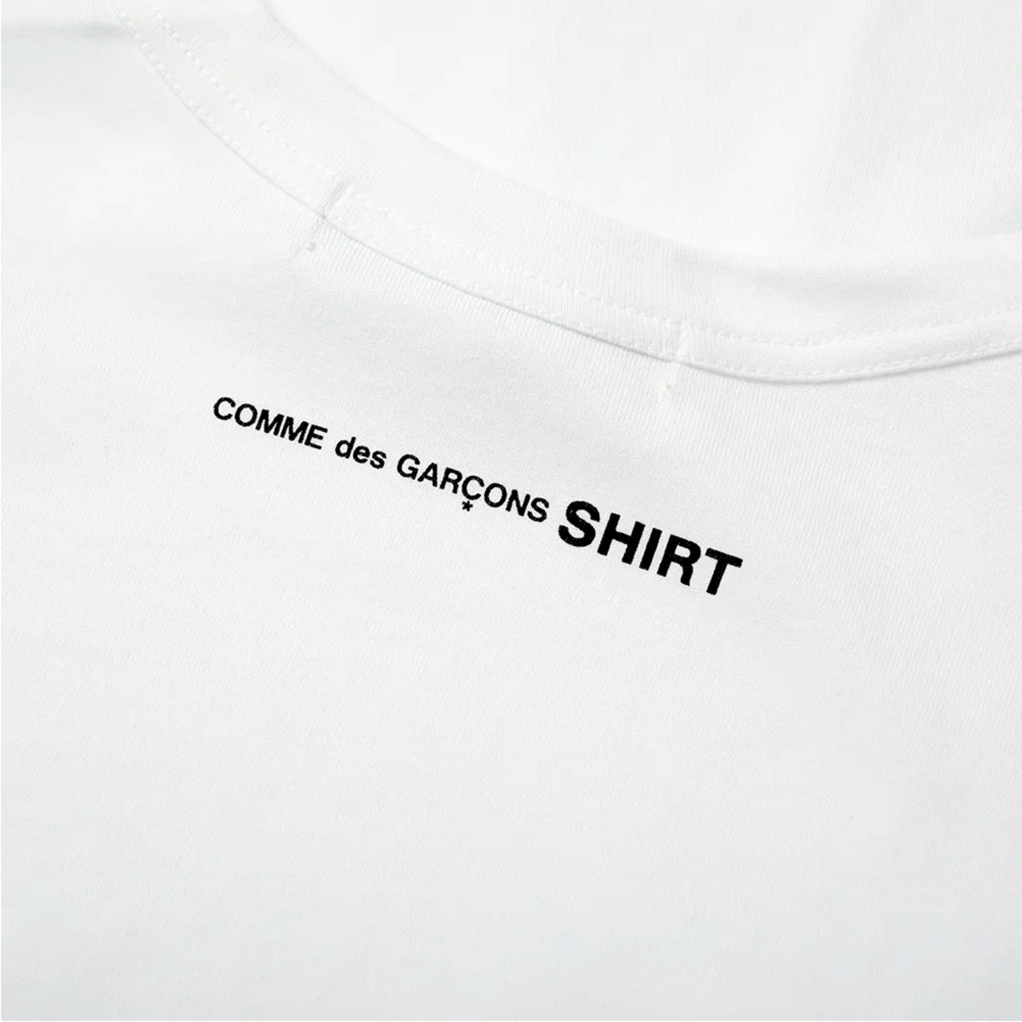 COMME des GAR ONS SHIRT Small Logo Back Long Sleeve Tee - White