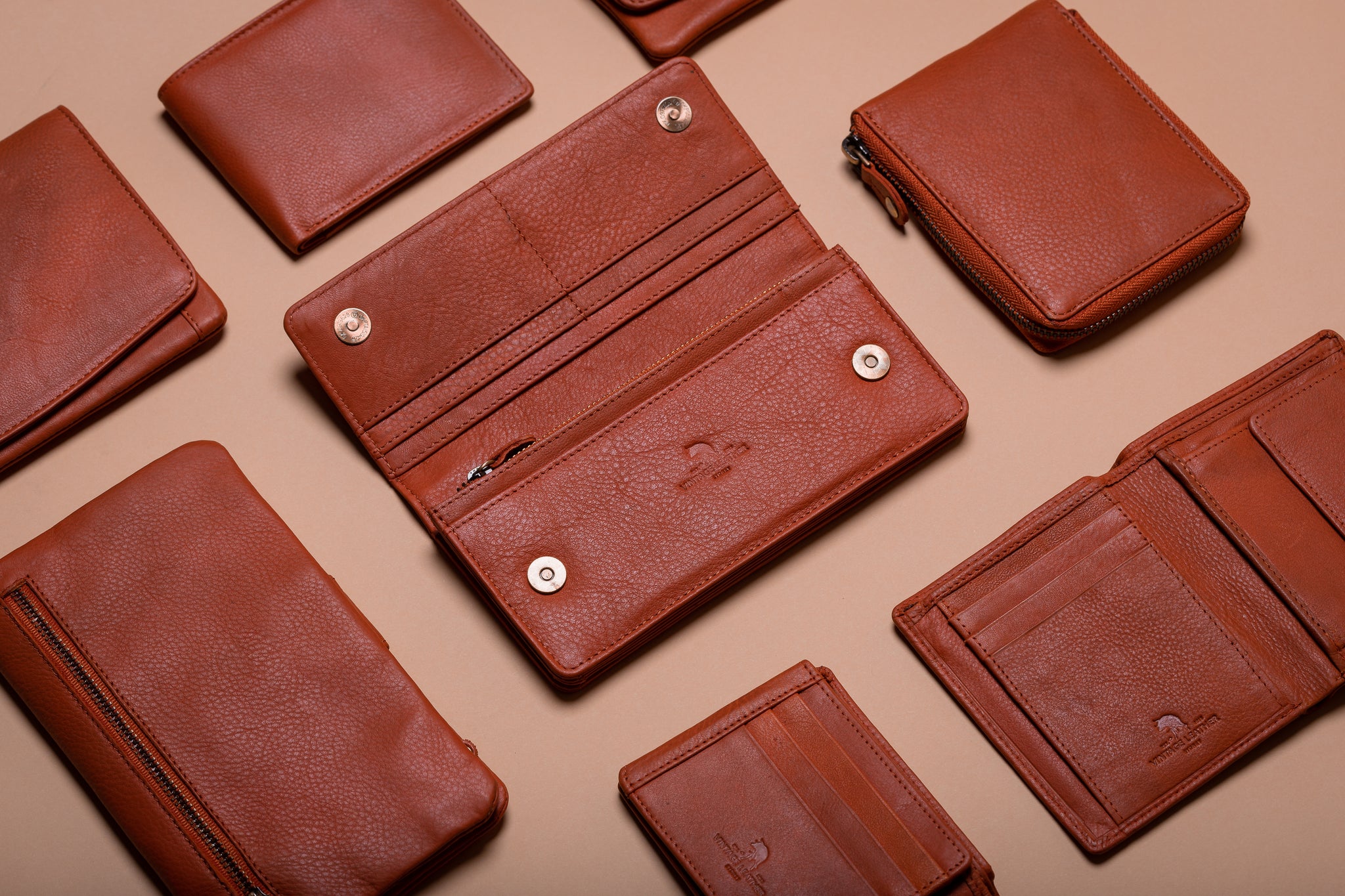 What is Saffiano Leather? Design - Care & Protection - Pros and Сons