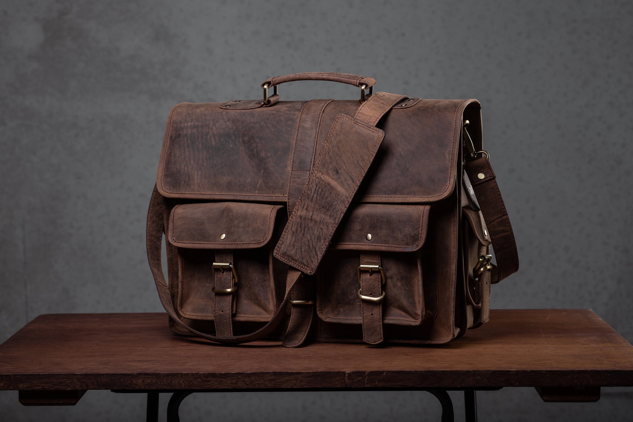 A Guide to Shop the Best Leather Crossbody Laptop Bag: Style and Functionality Combined