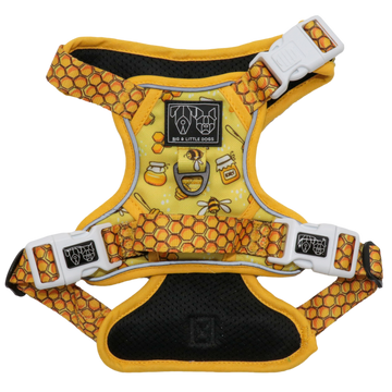 All-Rounder-Dog-Harness-Bee-Hiving-1.png__PID:1844254a-cf81-42c8-a44a-fde04545649f