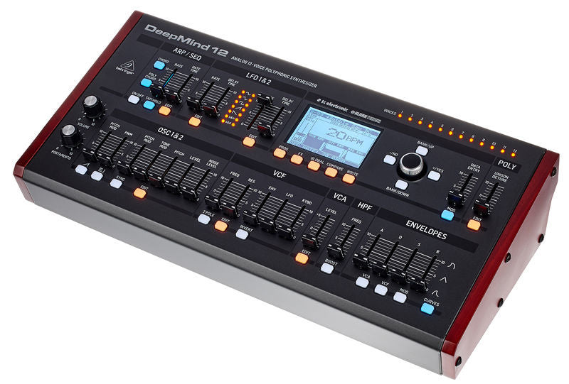 Behringer deepmind 12 vs 12d