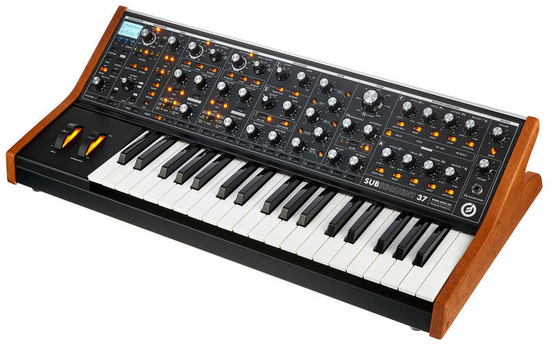 Moog subsequent 37 vs grandmother