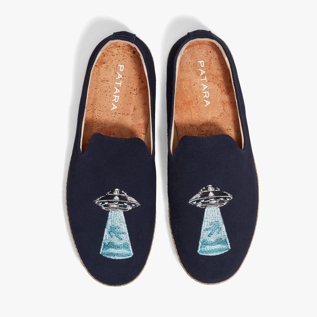 ufo-smoking-slipper