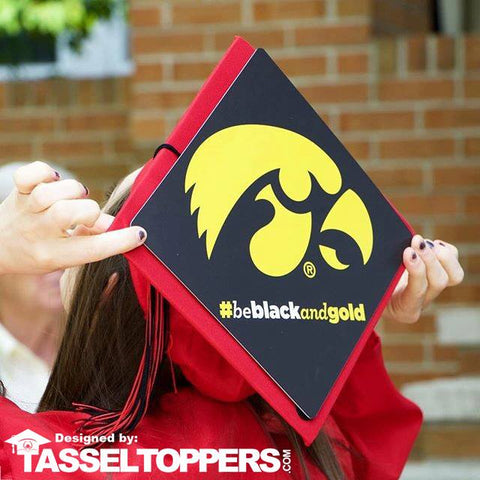 7 Ways To Customize Your Grad Cap When Your School Vetoed It