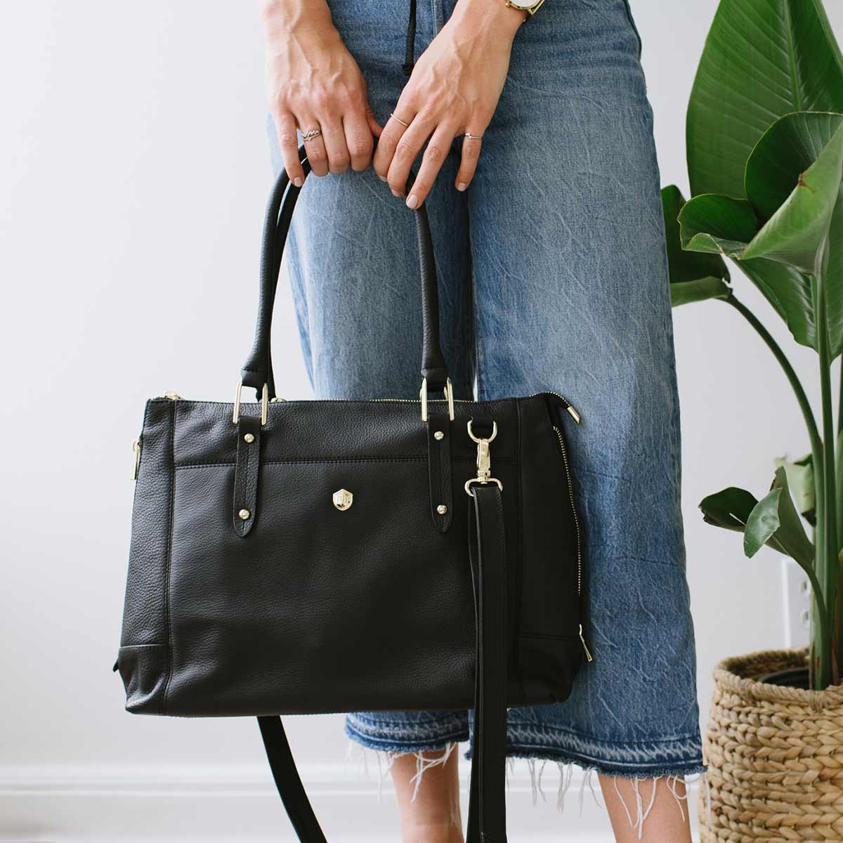 The Perfect Handbag - Poppy Barley