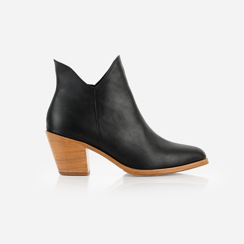 The Two Point Five Ankle Boot Black Water Resistant - Poppy Barley product image