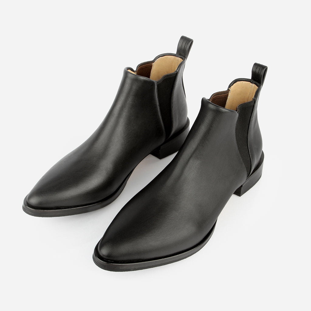 low rise chelsea boots