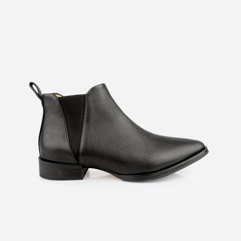 low rise chelsea boots