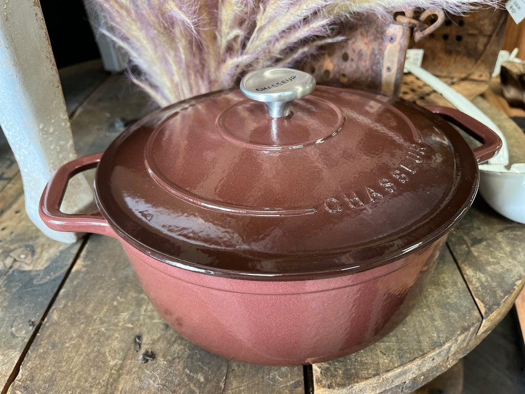 Chasseur Mini Cooking Pot Red – The OLDE Farm Store