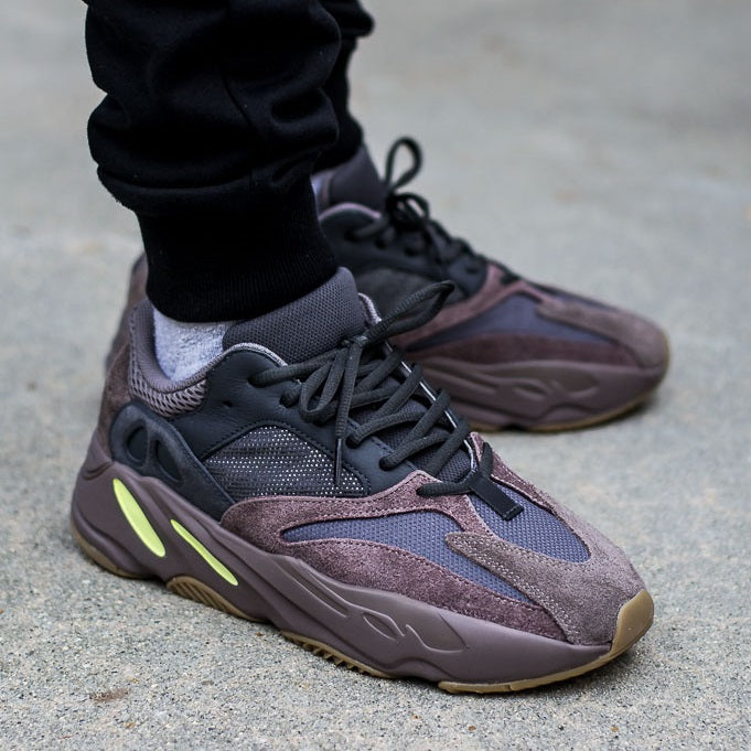 retail price yeezy 700 mauve