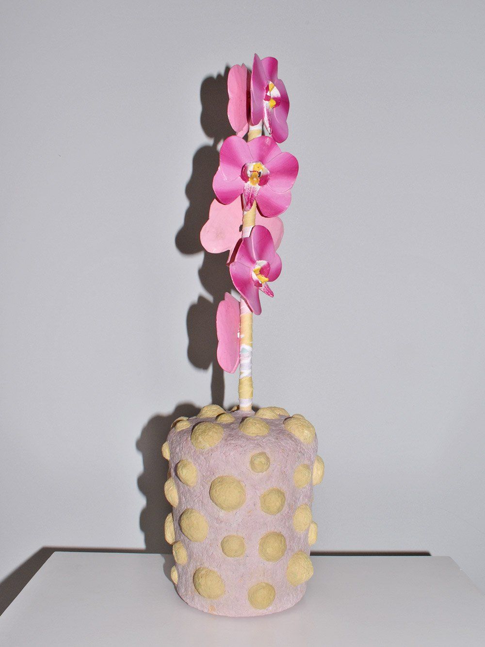 Orchid Dot Bouquet / Eliza Weber