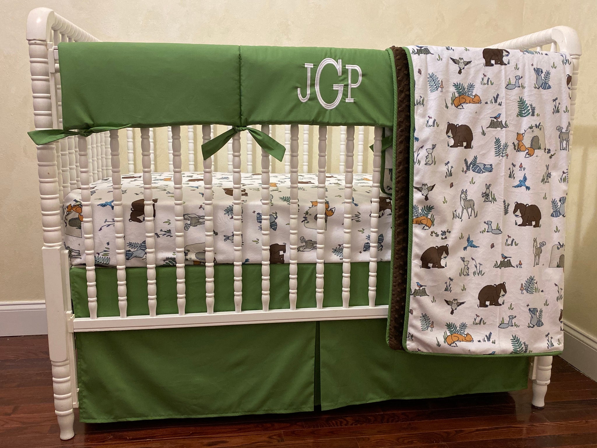 green baby bedding set