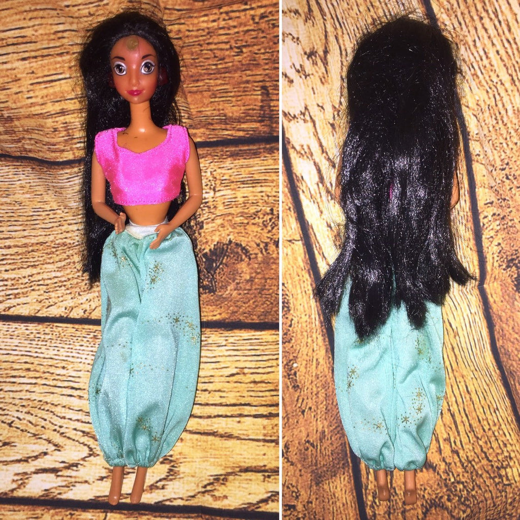 Disney's Jasmine Mattel Barbie La Guanaquita's Closet