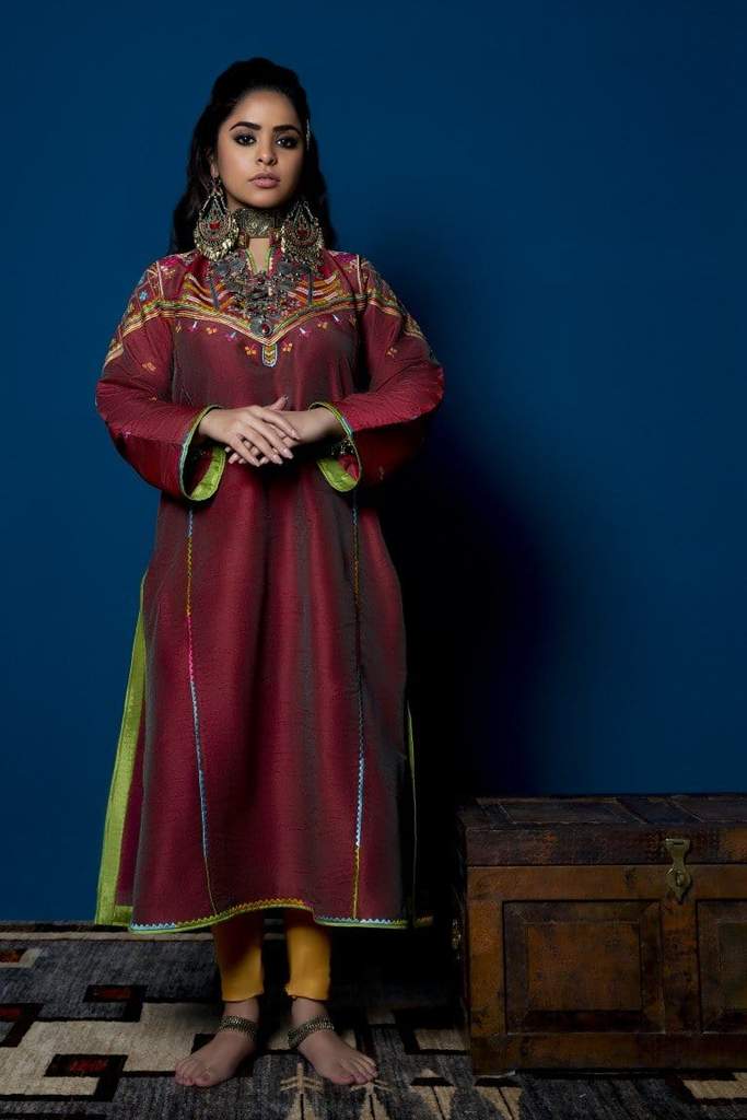 Sanam Chaudhri - AREZO Collection - ARZ-04