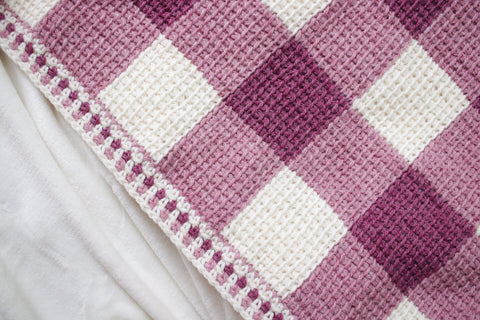 gingham crochet baby blanket