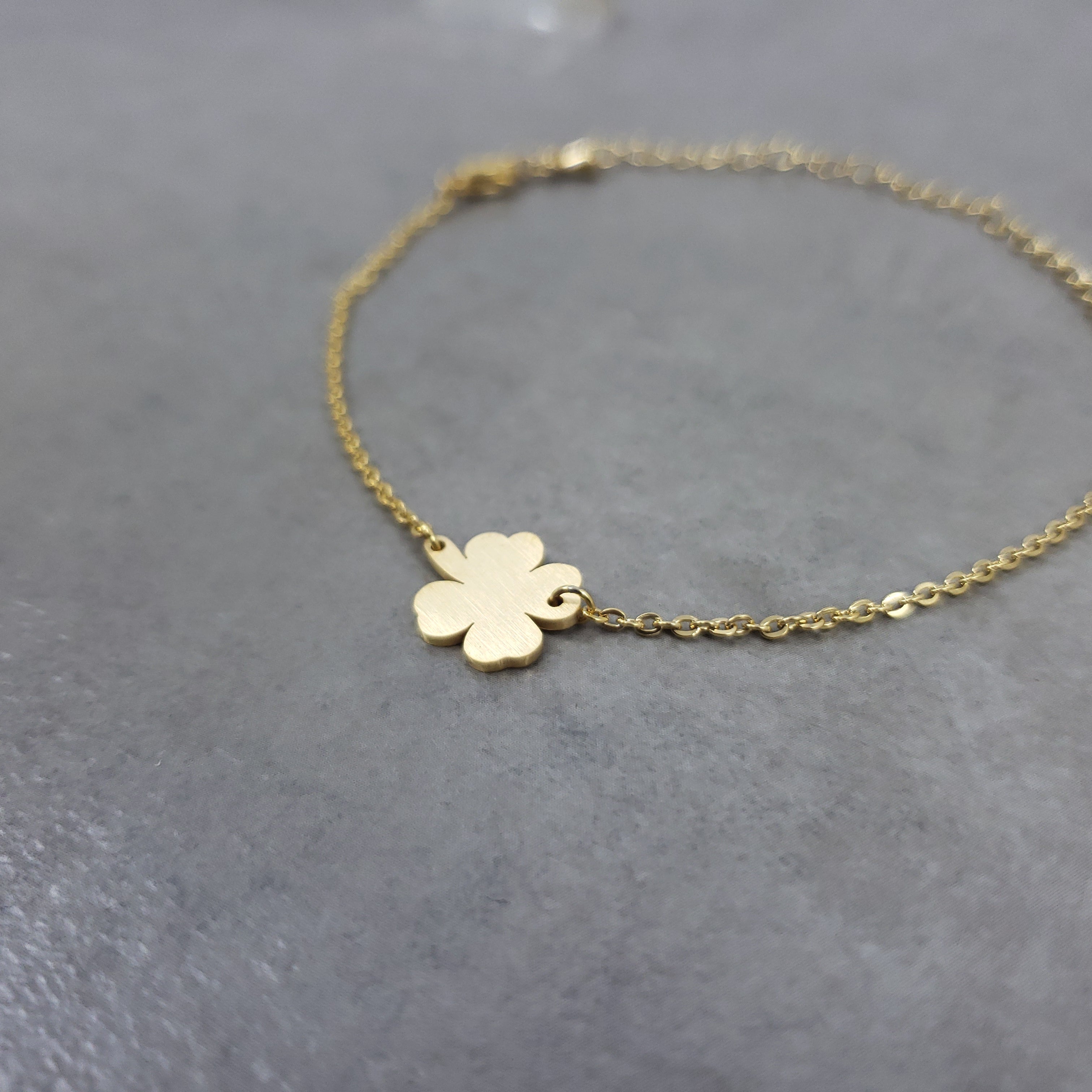 Four Leaf Clover Gold Bracelet