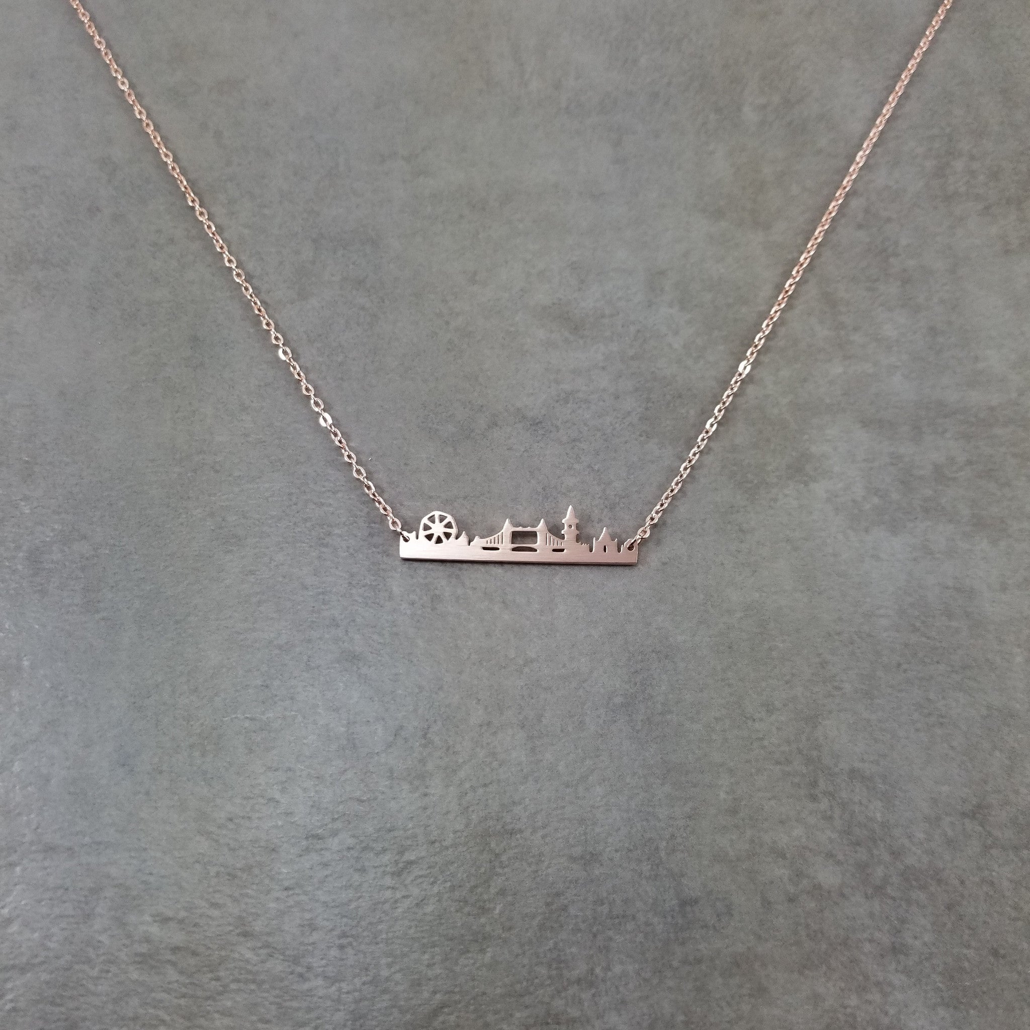 London Rose Gold Necklace